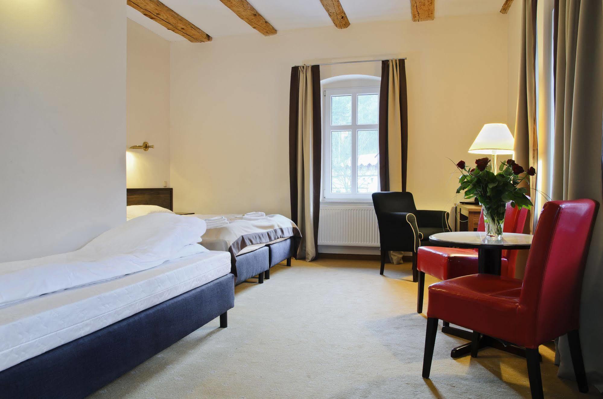 Impresja Art Resort Duszniki Zdrój 外观 照片